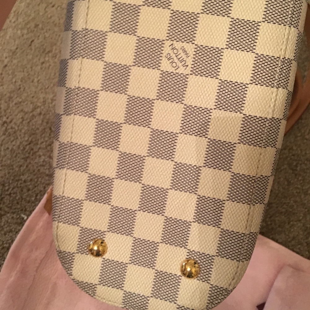 SOLD🌸 Louis Vuitton Girolata Azur Handbag 👜 - Picture 4 of 8